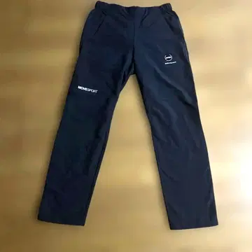 컨디션 최상 데상트 무브스포츠 M 사이즈 조거 팬츠 블랙