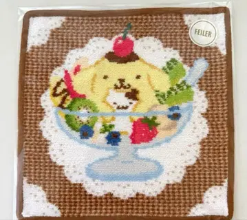 러브리 바이 페이러 폼폼푸딩 콜라보 손수건