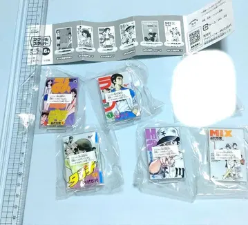 아다치 미츠루 작품 아크릴 스탠드 5개 세트 캡슐 토이