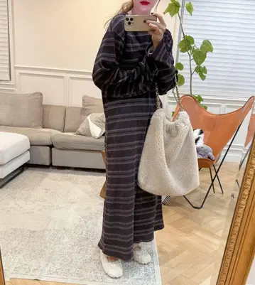 미테 플리츠 보더 원피스 브라운