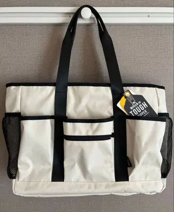 [ 미사용 새상품 ] 워크맨 택 포함 새상품 스피릿 토트백 화이트