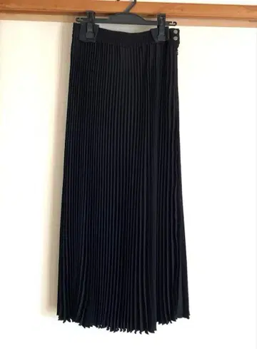 seven fairy Wis - 플리츠 스커트 미사용 새상품