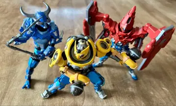 가면라이더 빌드 S.H.Figuarts ZERO 북토 삼비가라스 세트