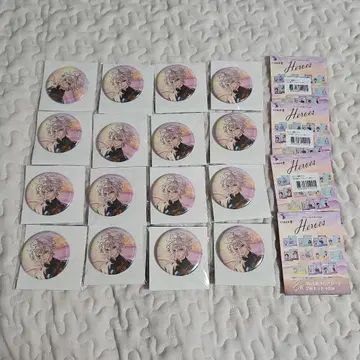 니지산지 바닷가 HEROES 무라쿠모 카게츠 캔뱃지 16개 밤 4개