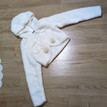 CrystalMyth 후드 부착 아이보리 볼레로