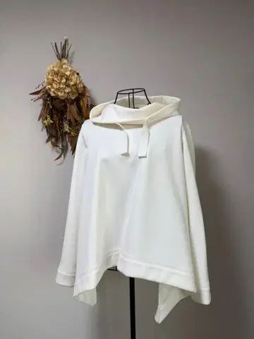 UNTITLED/화이트 후드티/사이즈 2