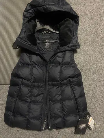 언더아머 여성용 골프 다운 베스트 S