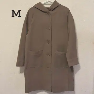 브라운 후드 부착 롱 코트