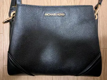 MICHAEL KORS 블랙 숄더백