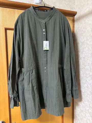 카키 밴드 카라 셔츠