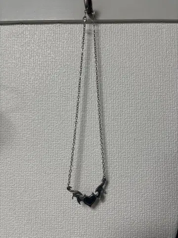 QOOZA 목걸이 배드윙 디자인 하트형