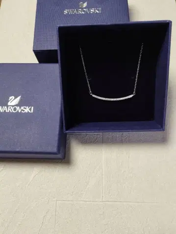 [ 새상품급 ] Swarovski 정품 목걸이 실버