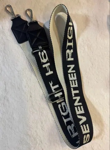 SEVENTEEN RIGHT HERE 숄더 스트랩