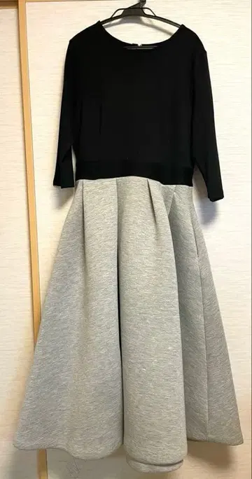 [ 새상품, 미착용 ] Neige 리본 포함 롱 원피스 블랙 그레이