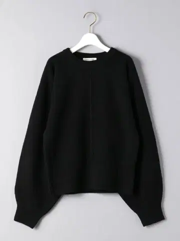 AEWEN MATOPH 이우엔 마토프 돌먼 크루넥 니트 블랙