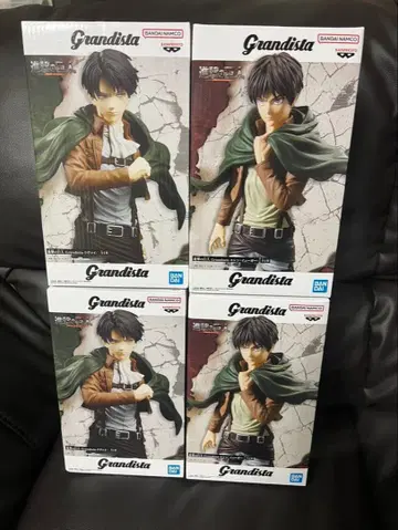 [미개봉] Grandista 진격의 거인 엘렌 리바이 피규어 4체