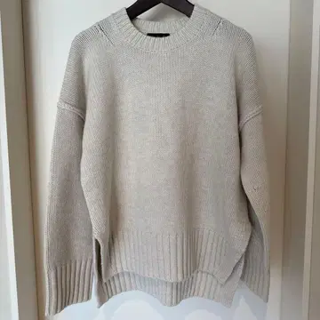 Drawer 드로어 라이트 그레이 니트 스웨터