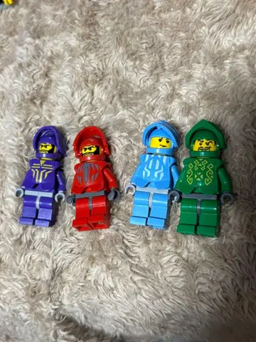 레고 미니 피규어 성 병사 4체 세트