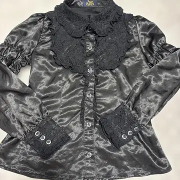 고딕 레이스 블라우스 ()