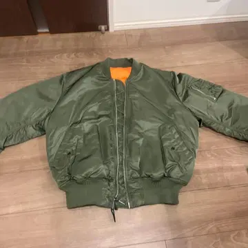 Alpha MA-1 L 사이즈