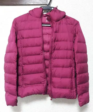 유니클로 울트라 라이트 타운 심리스 후드티 울트라 라이트 다운 자켓