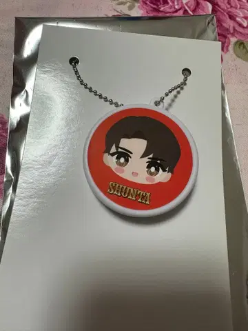 M!LK 소노 슌타 보이스 키링