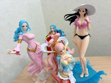 원피스 비비 로빈 시라호시 4체 세트 피규어