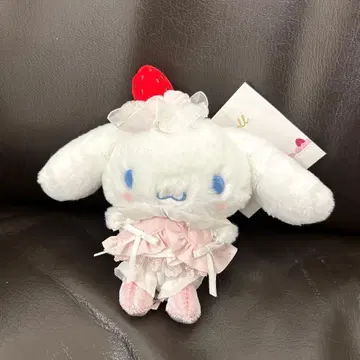 마스코트 백참 (딸기 휘핑 케이크) 시나몬