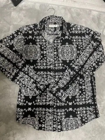 TOMMY 페이즐리 무늬 긴팔 셔츠 L 셋업