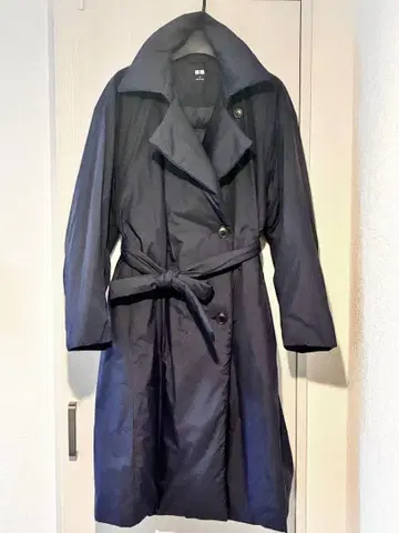 유니클로 유럽/미국 한정판 벨티드 다운 코트 S 네이비