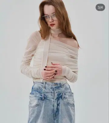 THE TOE Anthurium tulle tops