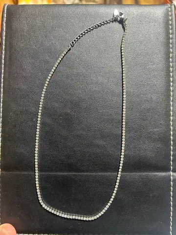 Akua 테니스 체인 목걸이