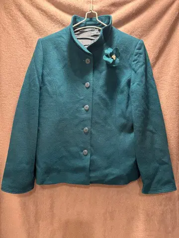 KFemme 스탠드 카라 자켓 코사지 부착 그린 레트로 자켓