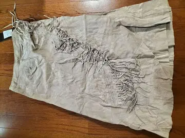 GOA 프린지 부착 올 가죽 베이지 롱 스커트