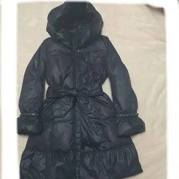 내추럴 히트 다운 80% 코트 네이비 리본 스터드 A라인 방한 경량