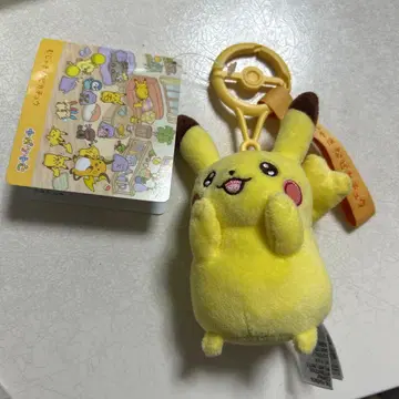 피카츄 십포켓십색 순진한 피카츄 마스코트 키링