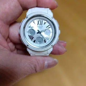 새상품급 Baby-G 화이트 손목시계 크로노그래프 쿼츠 구동품