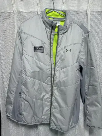 언더아머 자켓 Xl