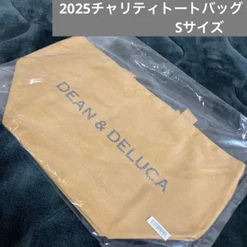 새상품 DEAN&DELUCA 2025 자선 토트백 S 카페오레 색상