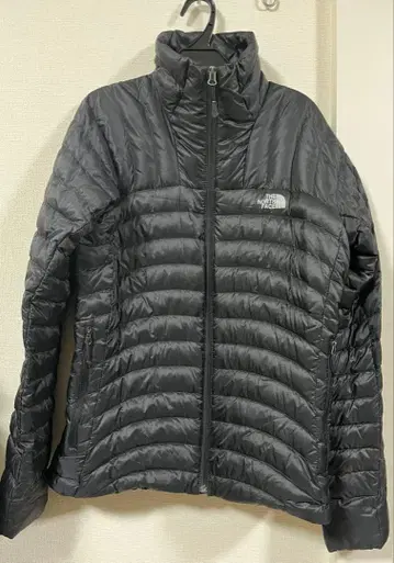 THE NORTH FACE 블랙 다운 자켓
