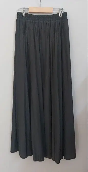 JF 레디 메이드 롱 플레어 스커트