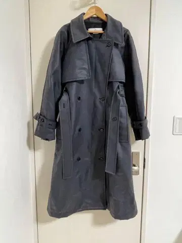 [ 레어 ] 골든구스 GOLDEN GOOSE 트렌치코트