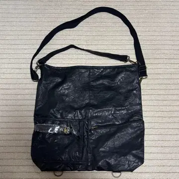 [ 미사용 새상품 ] 3WAY 가죽 숄더백 기능성 높은 블랙