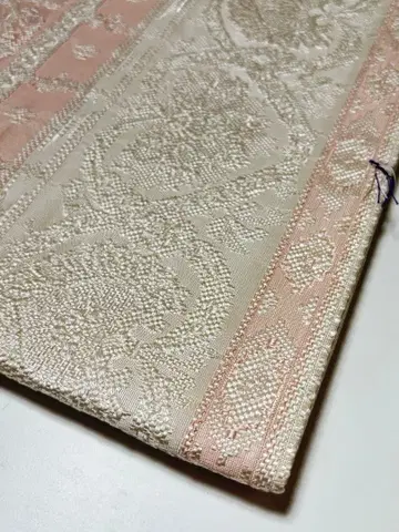 오비 B 화이트 x 벚꽃색 미사용 새상품의 연수 경과