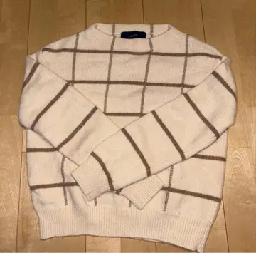 Ships 화이트 베이지 체크 무늬 니트 스웨터