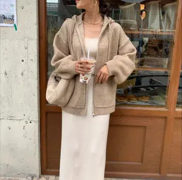 BLATE 포근하고 부드러운 더블 지퍼 니트 후드티 mixbeige