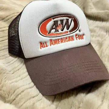 [ 새상품급 ] A&W 엔더 트래커 캡 화이트/브라운