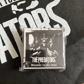 [ THE PREDATORS ] 음악 플레이어 미개봉 새상품