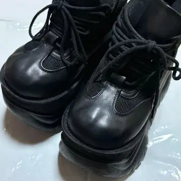 Demonia 데모니아 boxer-01 통굽 스니커즈