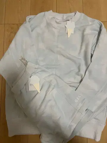 젤라또피케 후드티 상하의 세트